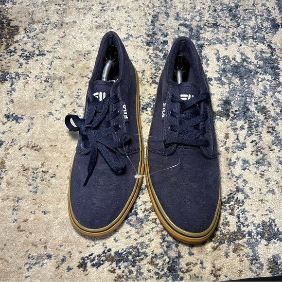 FILA Navy Blue Lace-Up Sneakers Size 8.5 - Picture 2 of 6